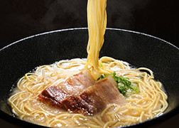 熊野牛ラーメン　楽（らく）の新着情報写真